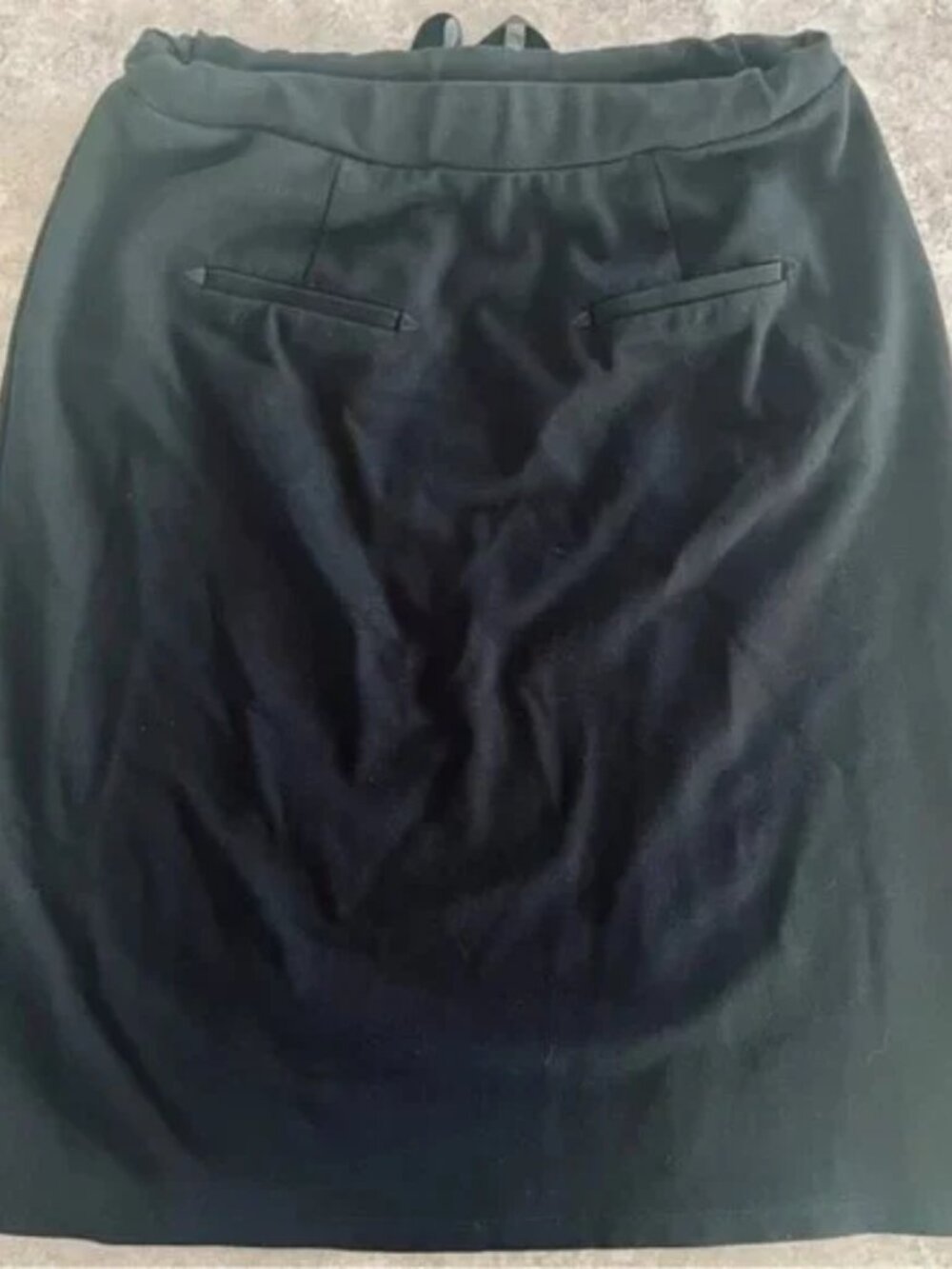 Scotch & Soda Minimalist Mini Skirt With Pockets - Picture 8 of 11